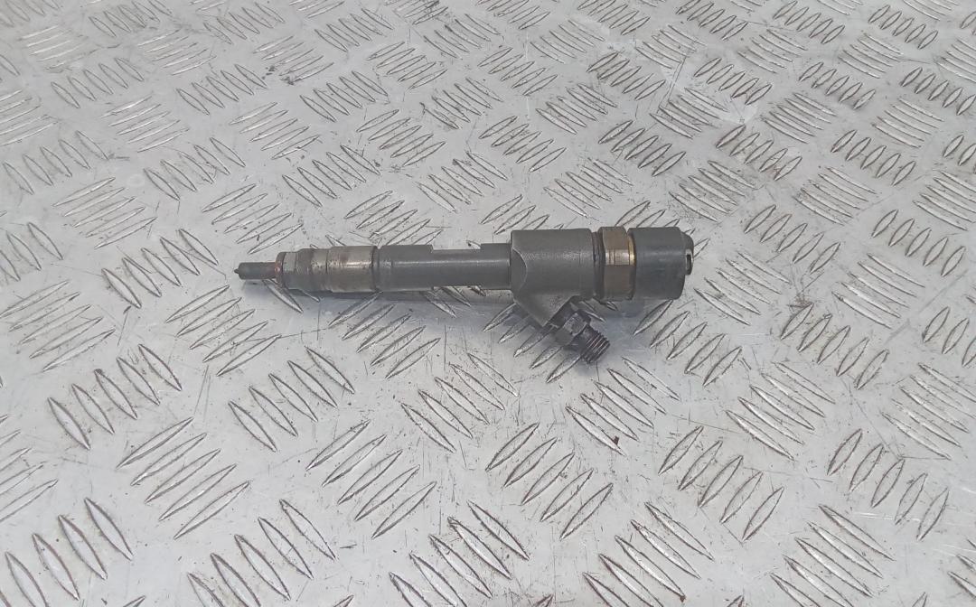 форсунка Renault Scenic 3 поколение 2009, 1.9 л., дизель, МКПП, 0445110328, H82778396 - фото №1