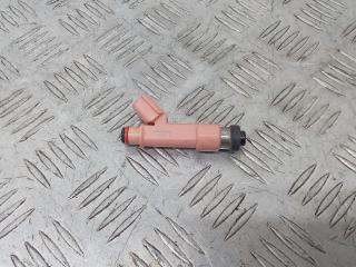 форсунка Toyota Yaris XP130 2012, 1.5 л., бензин, 2325021091