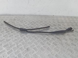 щеткодержатель (поводок стеклоочистителя, дворник) Peugeot 3008 2 поколение 2017, 9810664880