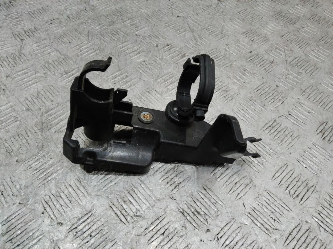 кронштейн (крепление) Renault Megane 4 поколение 2018, 217530327R - фото №1