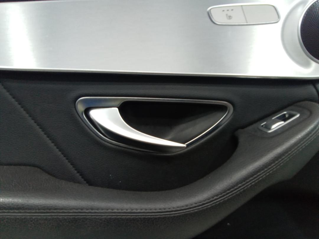 ручка внутренняя передняя левая Mercedes-Benz C-Класс W205/S205/C205 2014, седан - фото №1