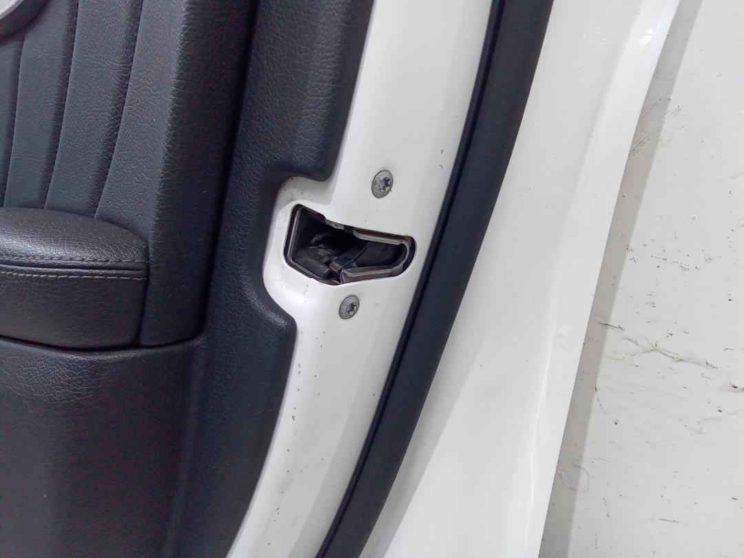 замок двери передней правой Mercedes-Benz C-Класс W205/S205/C205 2014, седан, A0997202000 - фото №1