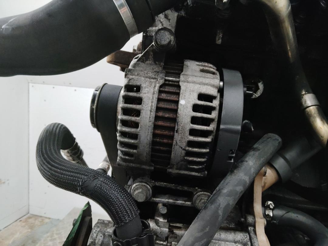 генератор Peugeot Boxer 3 поколение 2006, 2.2 л., 4HV (P22DTE), дизель, МКПП, 0121615002, 6C1T10300BC - фото №1