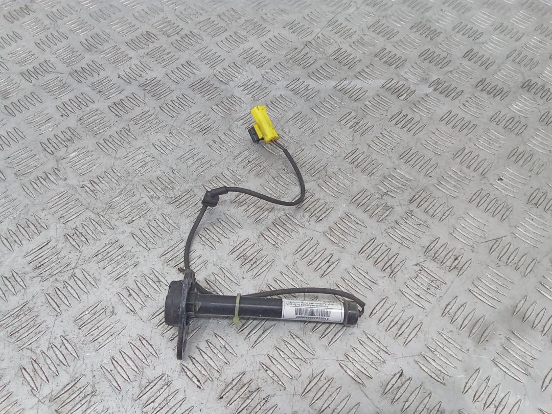 пиропатрон петли капота Mercedes-Benz C-Класс W205/S205/C205 2014, седан, A2059060002 - фото №1