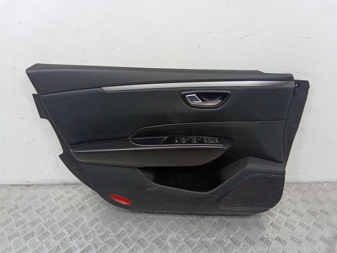 обшивка двери передняя левая Renault Talisman 1 поколение 2016, 809013133R - фото №1