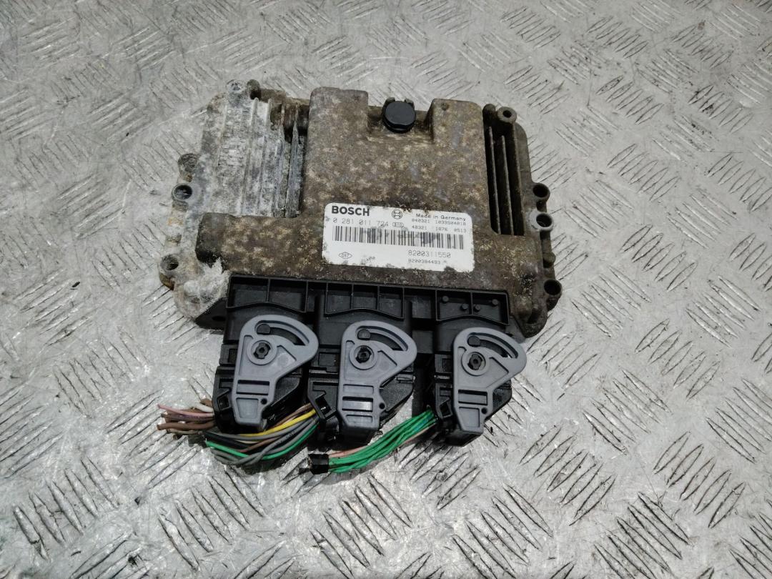 блок управления двигателем Renault Espace 4 поколение 2004, 2.2 л., G9T 742, дизель, МКПП, 8200311550 - фото №1