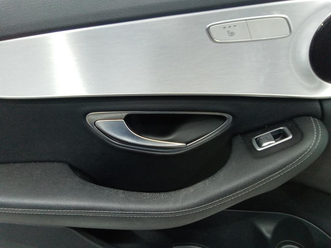 ручка внутренняя передняя левая Mercedes-Benz C-Класс W205/S205/C205 2016 - фото №1