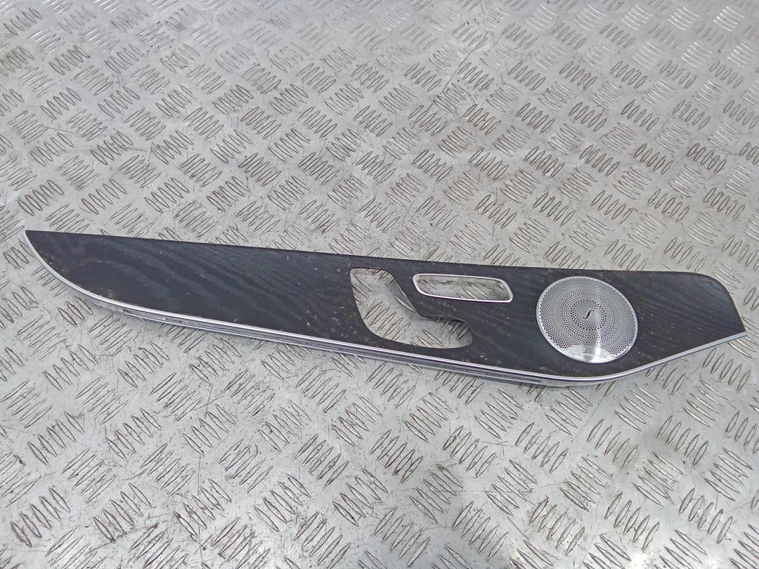 накладка двери (крышки) багажника Mercedes-Benz GLC Coupe C253 2018, A2057201109 - фото №1