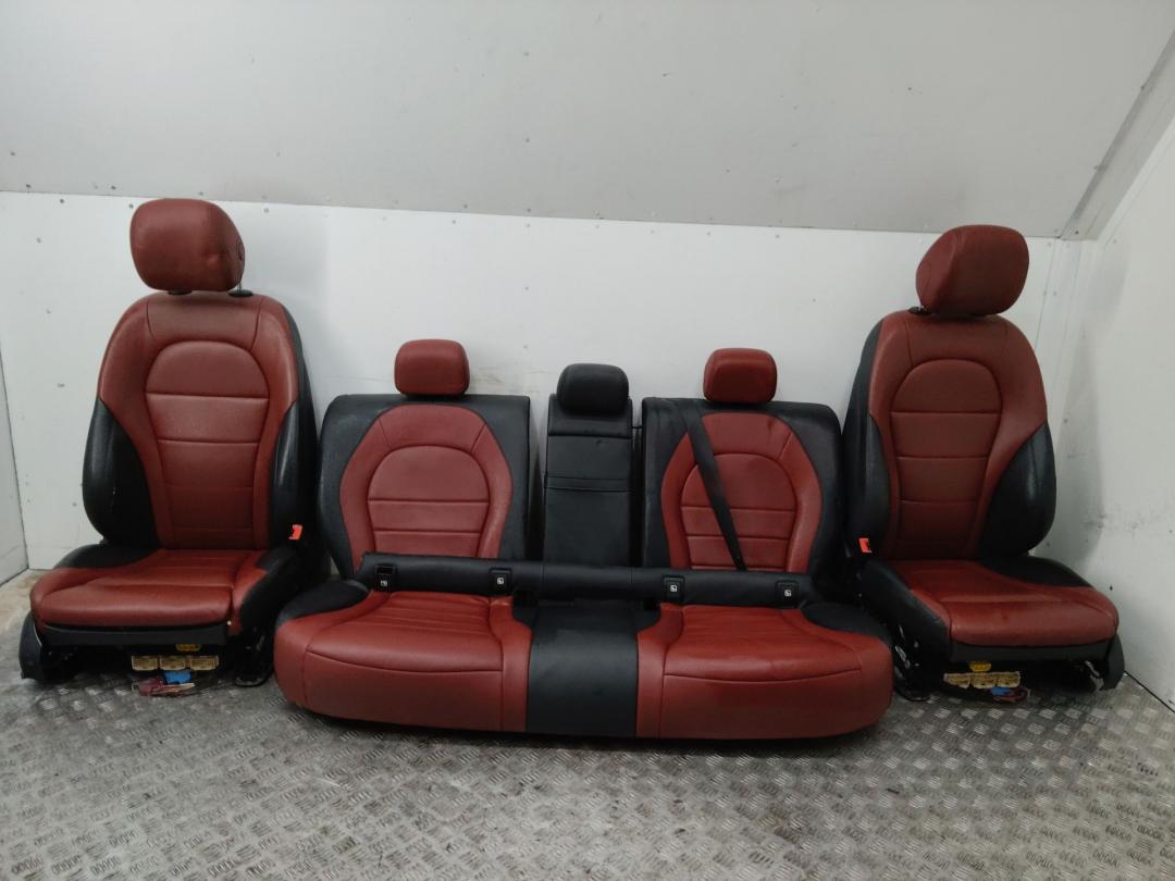 салон (комплект сидений) Mercedes-Benz C-Класс W205/S205/C205 2014 - фото №1
