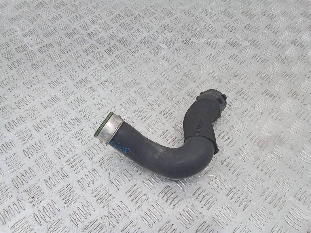 патрубок интеркулера Audi Q7 4L 2007, 3.0 л., дизель, АКПП, 7L6145738A - фото №1