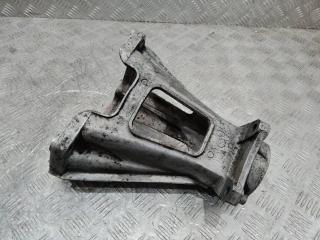 кронштейн полуоси Volkswagen Sharan 1 поколение [рестайлинг] 2000, 1.9 л., AUY, дизель, 02N409320