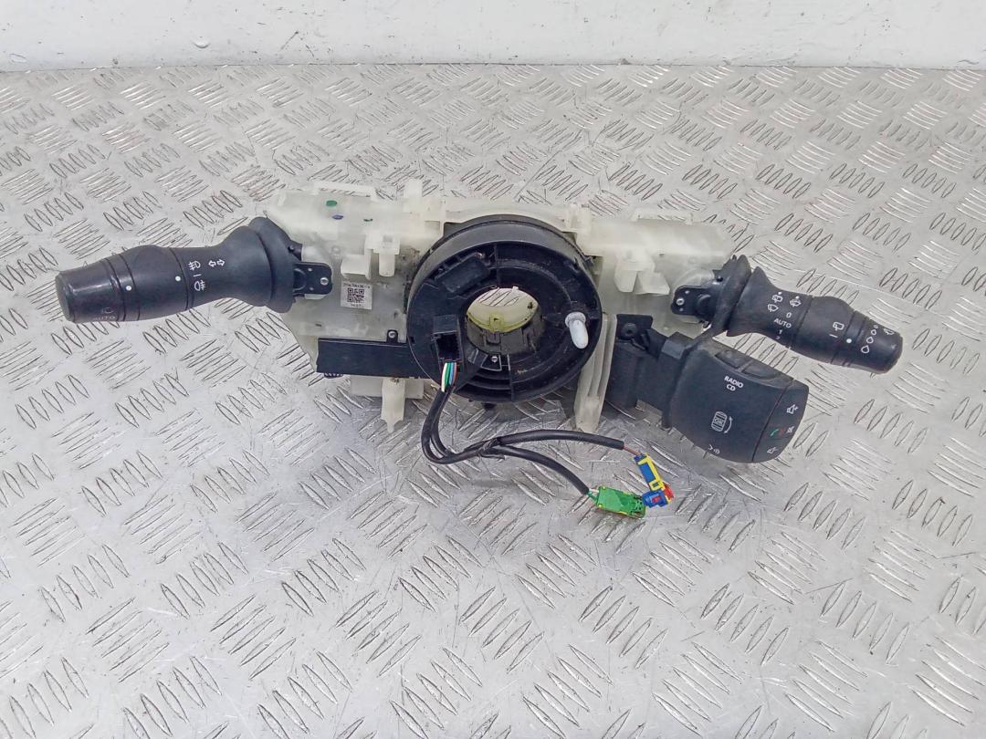 переключатель подрулевой (стрекоза) Renault Megane 3 поколение 2008, 255670019R - фото №1