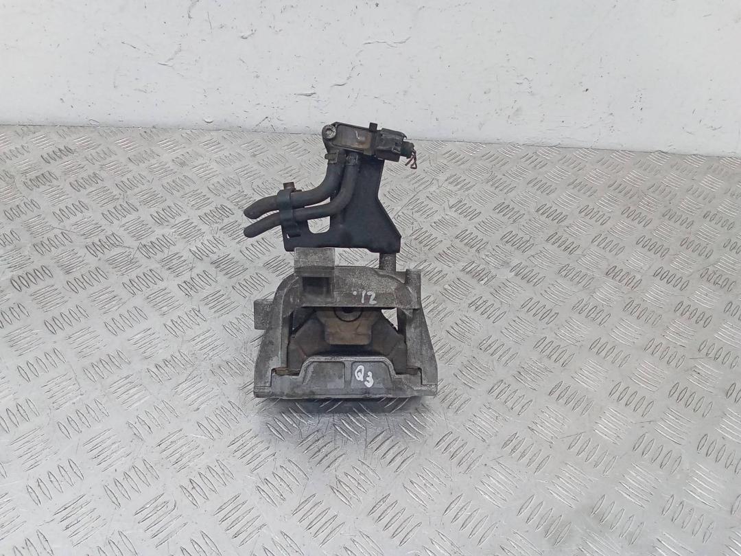 подушка крепления двигателя Audi Q3 8U 2011, 5N0199262F - фото №1
