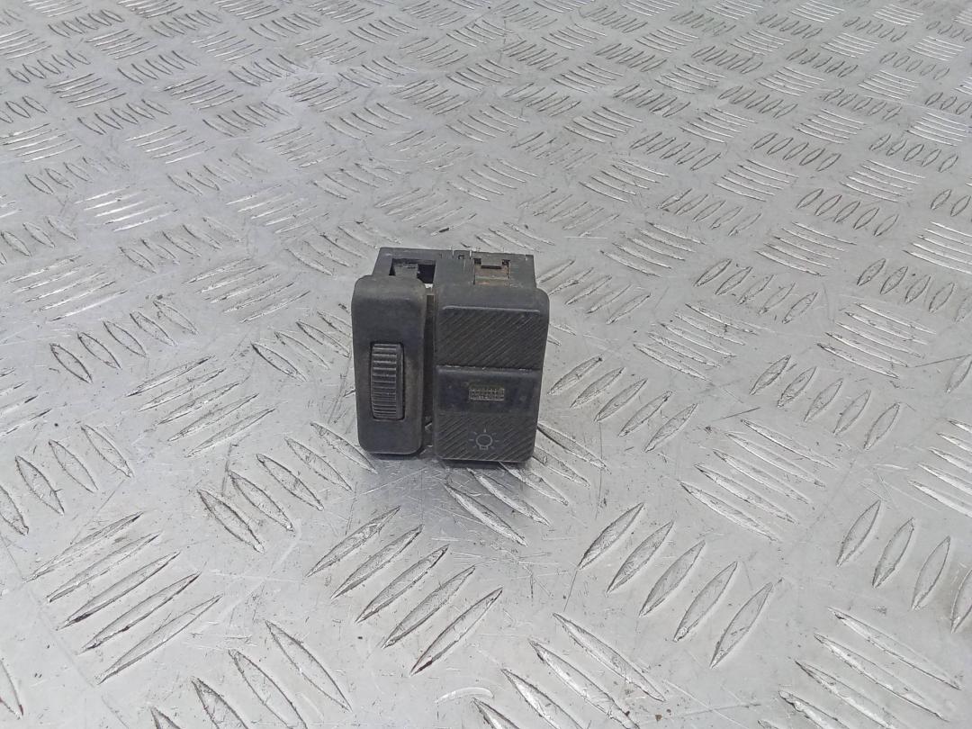 переключатель света Volkswagen Transporter T4 2001, 03847730 - фото №1