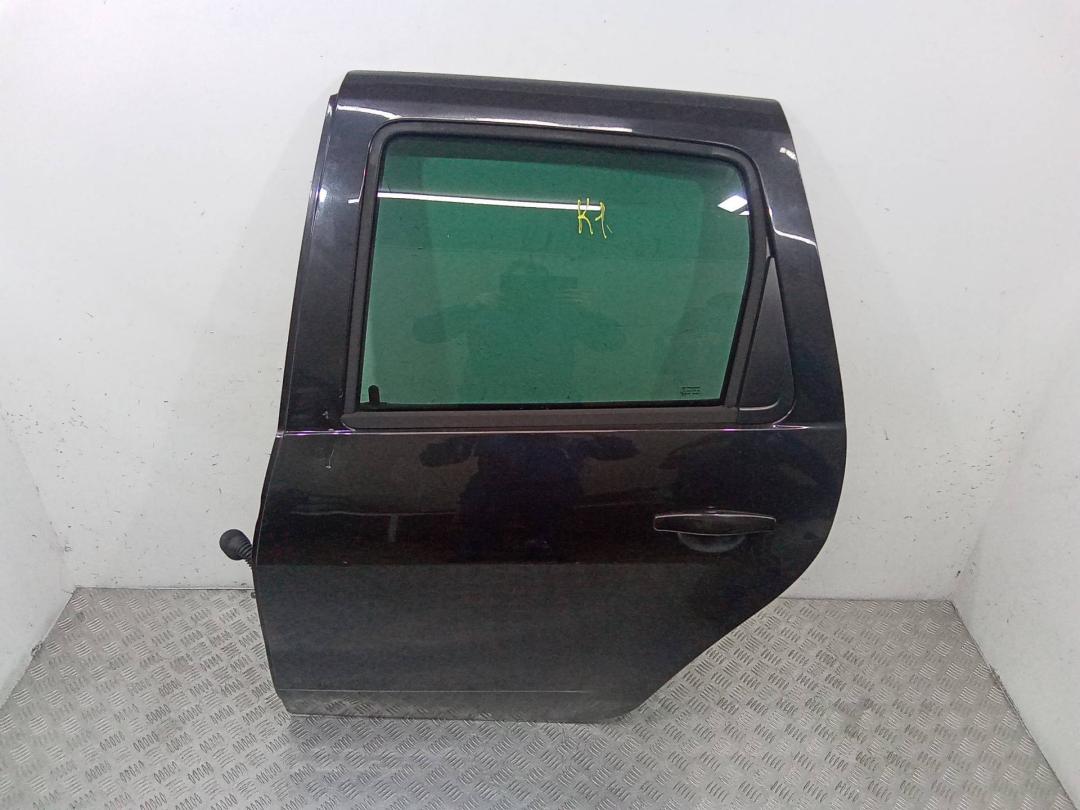 дверь задняя левая Dacia Duster 1 поколение 2011 - фото №1