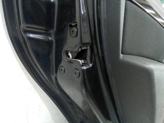 замок двери задней левой Dacia Duster 1 поколение 2011