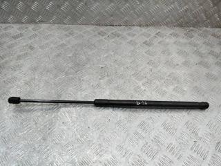 амортизатор капота Volkswagen Touareg 2 поколение 2010, 7L6823359