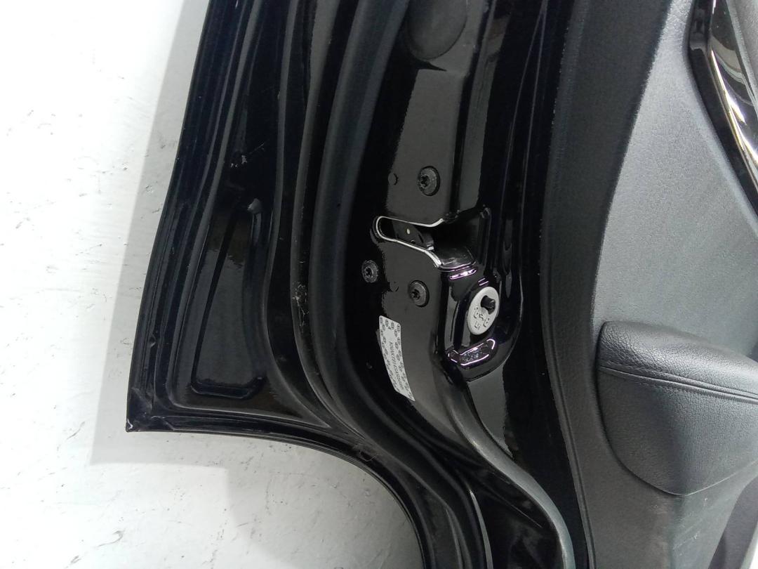 замок двери задней левой Kia Sorento 2 поколение 2009 - фото №1