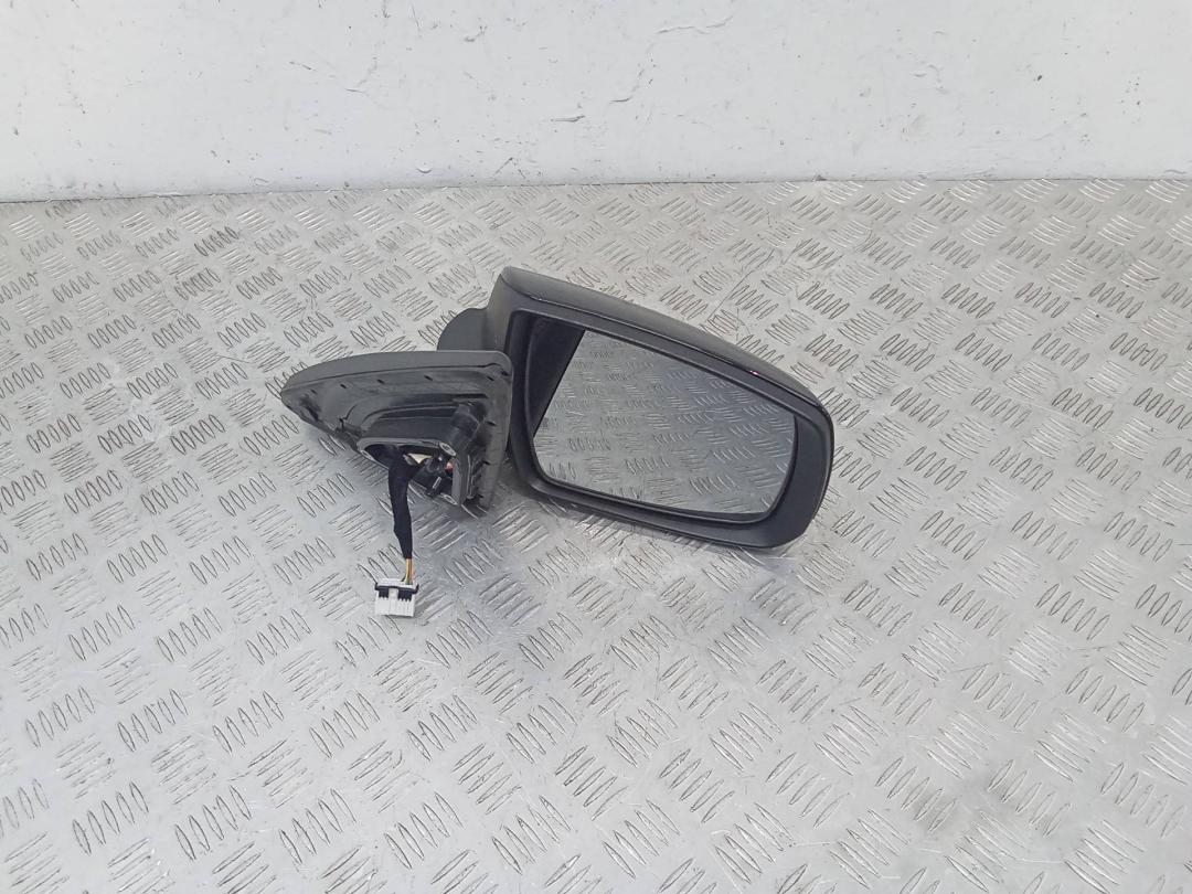 зеркало наружное правое Kia Sorento 2 поколение 2009 - фото №1