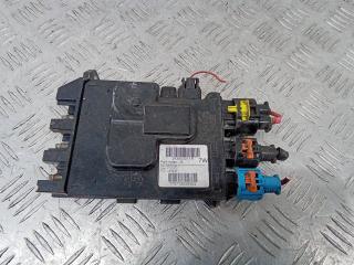 блок предохранителей Renault Megane 3 поколение [рестайлинг] 2012, 1.9 л., дизель, МКПП, 243800011R