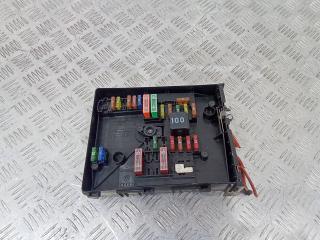 блок предохранителей Skoda Superb 2 поколение 2010, 1K0937125D