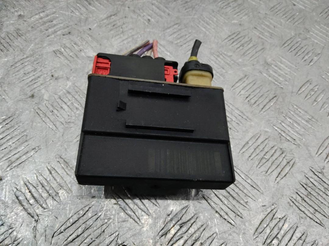 вентилятор радиатора Citroen C5 2 поколение 2012, универсал, 9652021180 - фото №1