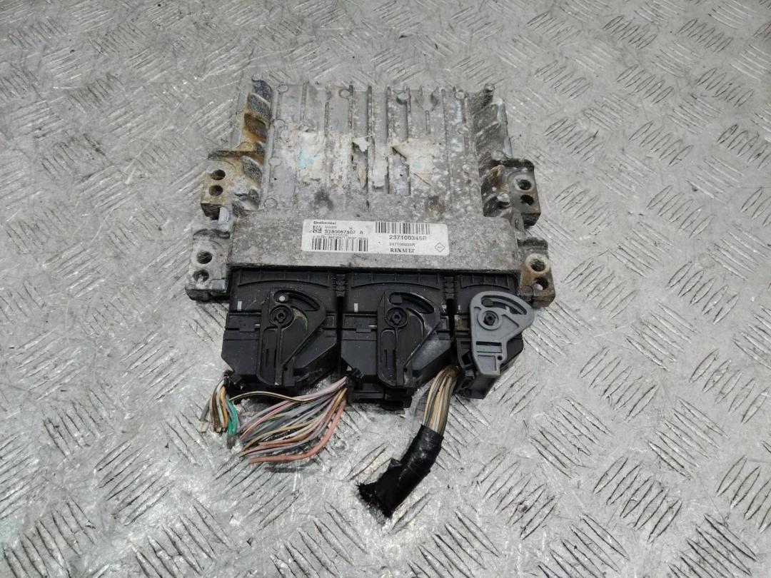 блок управления двигателем Renault Megane 3 поколение 2010, 1.5 л., дизель, МКПП, 237100345R - фото №1