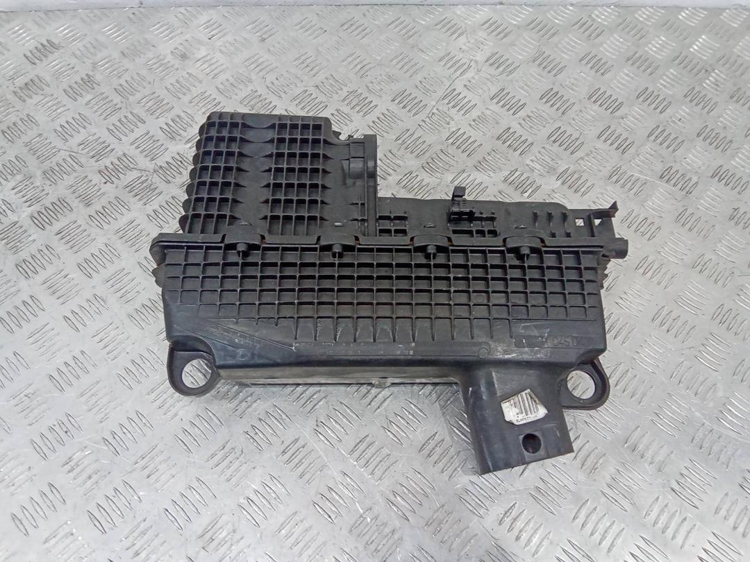 корпус воздушного фильтра Renault Twingo 2 поколение 2010, 1.5 л., дизель, 8200977779 - фото №1