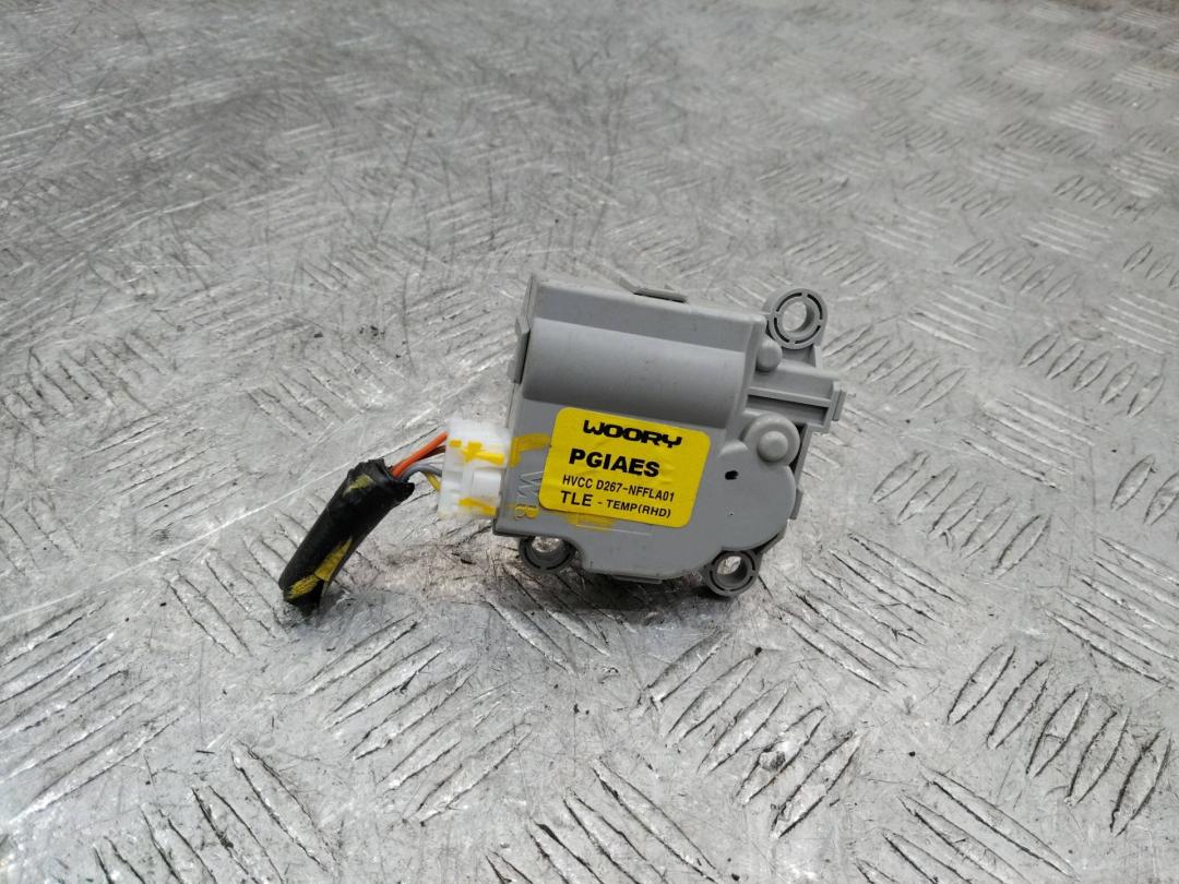 моторчик заслонки печки Hyundai Tucson 4 поколение 2020, HVCCD267, HVCCD267NFFLA01 - фото №1