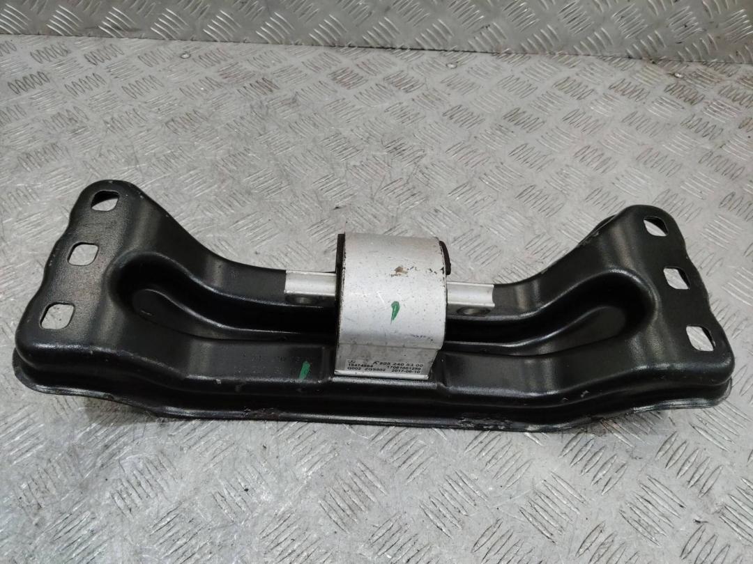 кронштейн КПП Mercedes-Benz E-Класс W213/S213/C238/A238 2017, A2132401302, A2052405300 - фото №1