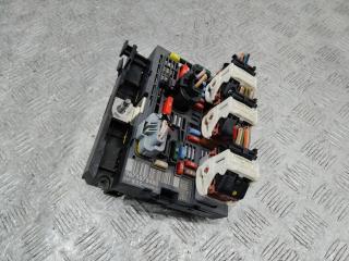 блок предохранителей Peugeot 308 T9 2013, R05, 9675878480