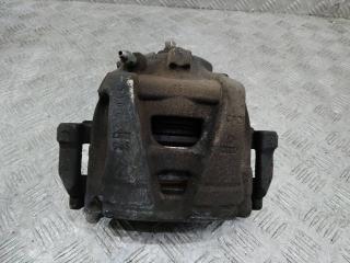 суппорт передний правый Audi Q3 8U 2012