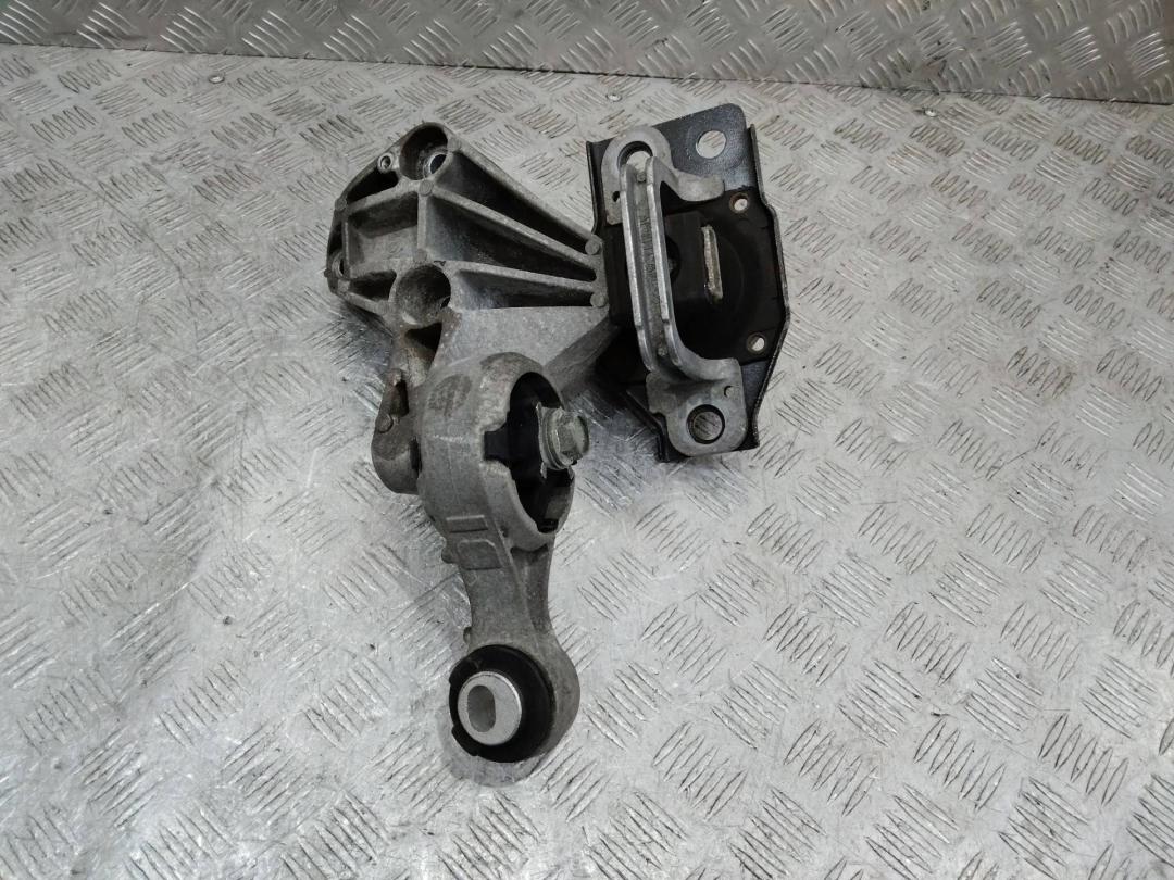 подушка крепления двигателя Nissan Qashqai 1 поколение 2007, 11210JD500 - фото №1