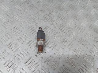 датчик давления топлива Audi Q7 4L 2007, 3.0 л., дизель, 03L906051