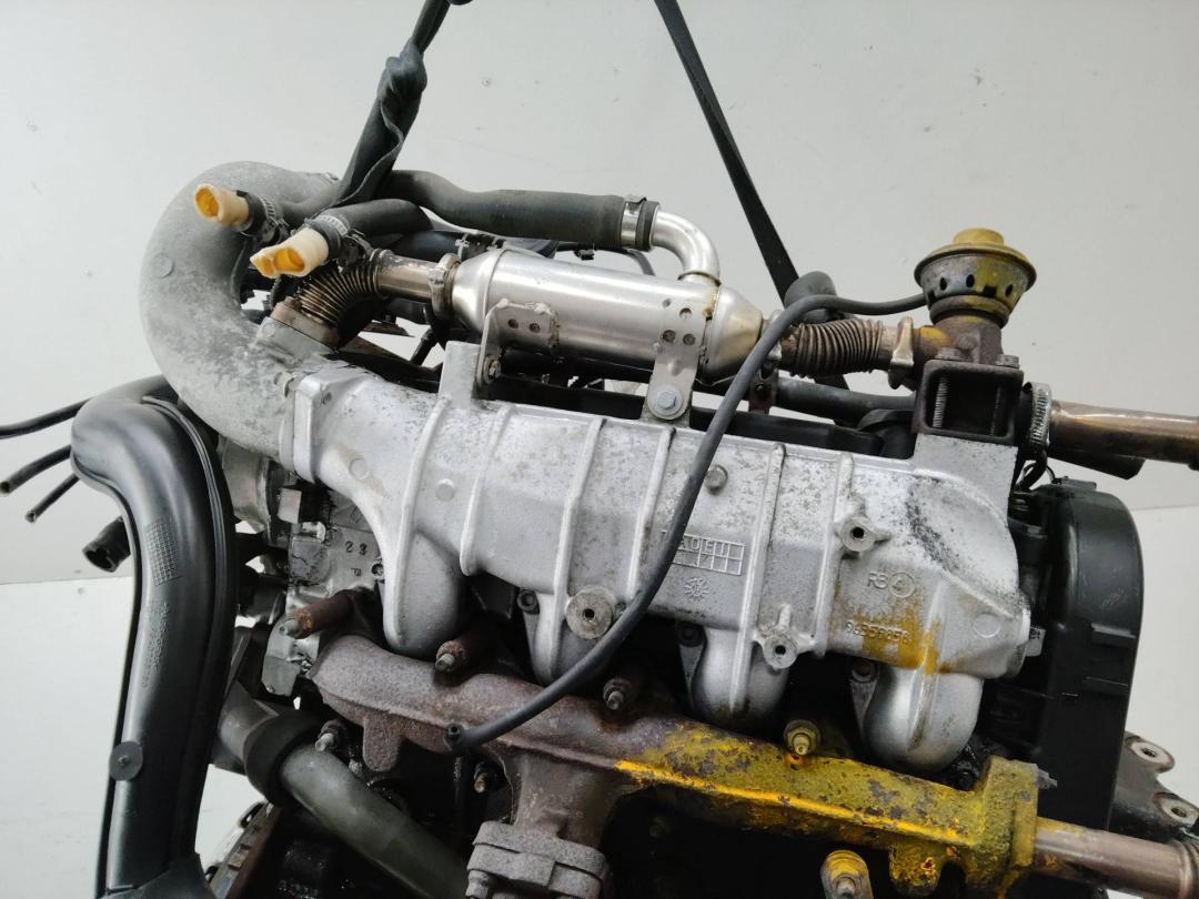 коллектор впускной Peugeot Boxer 3 поколение 2006, 2.0 л., дизель, МКПП, 96359858 - фото №1