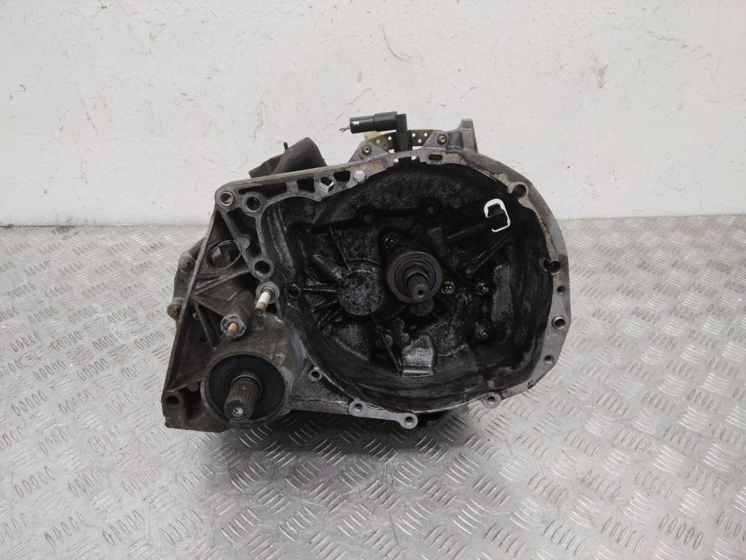 КПП механическая (МКПП) Renault Laguna 2 поколение 2001, 1.8 л., бензин, МКПП, JR5008 - фото №1