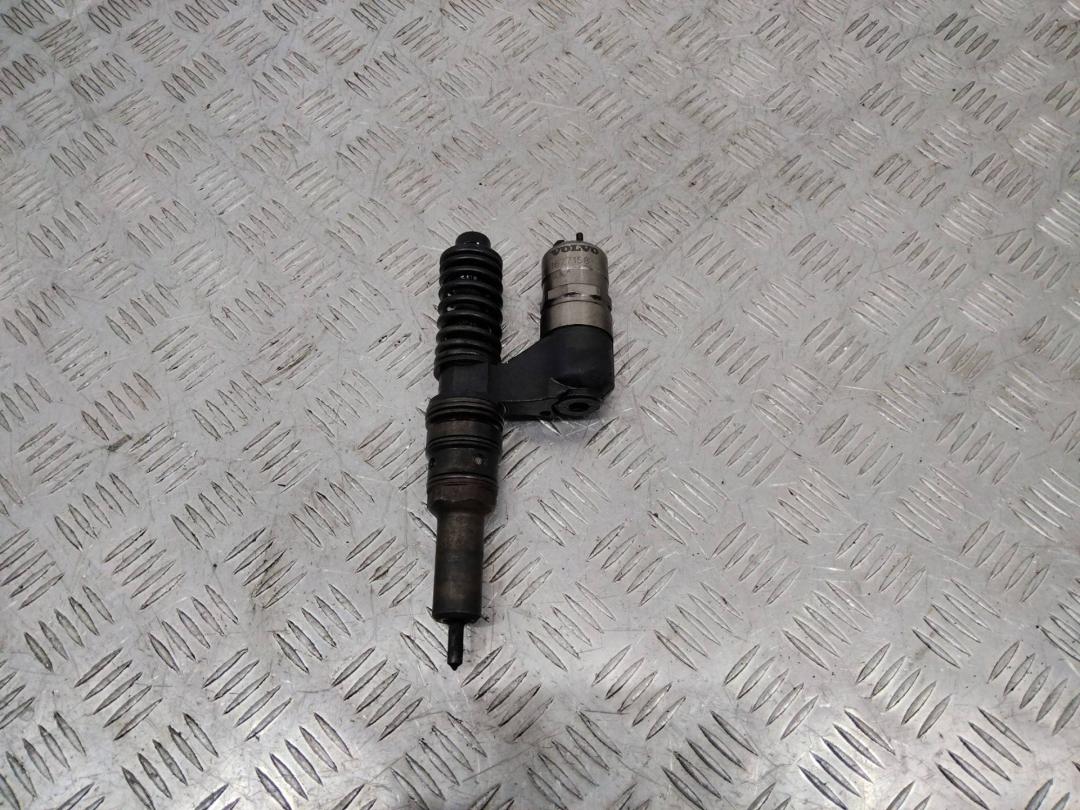 форсунка Volvo FH 1 поколение 1998, 12.1 л., дизель, МКПП, 1677158 - фото №1