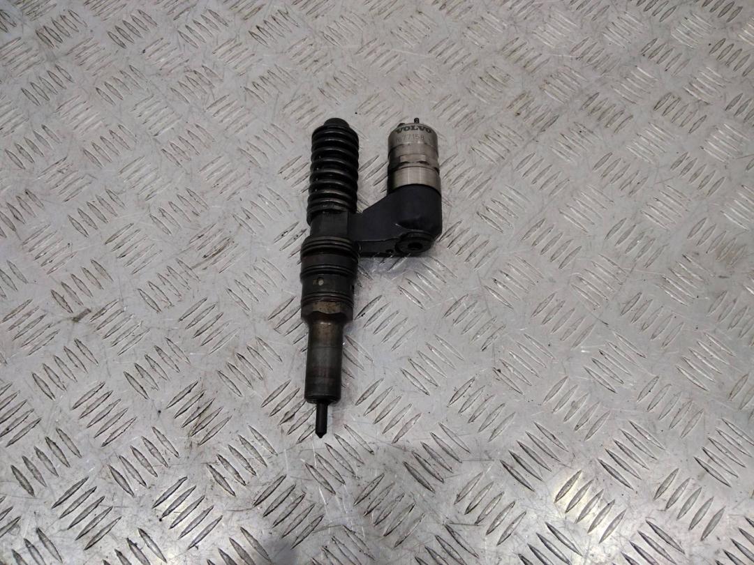 форсунка Volvo FH 1 поколение 1998, 12.1 л., дизель, МКПП, 1677158 - фото №1