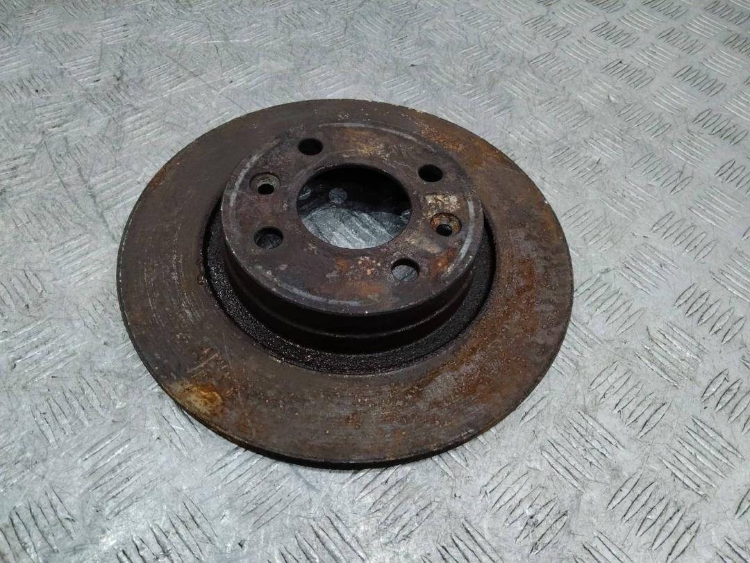 диск тормозной передний Renault Logan 1 поколение 2008 - фото №1