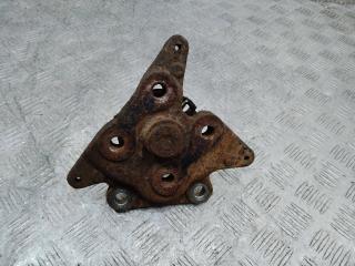 кулак задний правый Renault Megane 3 поколение 2011, 1.5 л., дизель