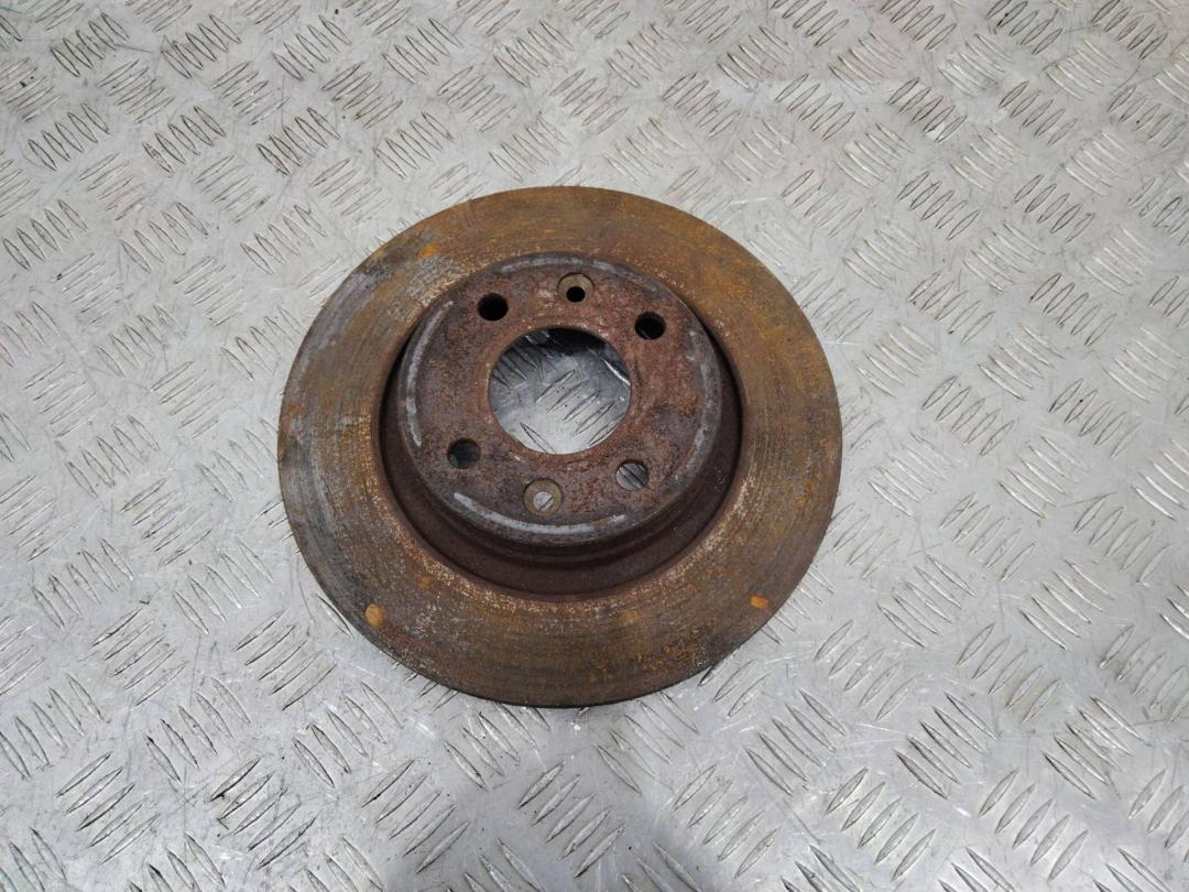 диск тормозной передний Renault Sandero 1 поколение 2009 - фото №1