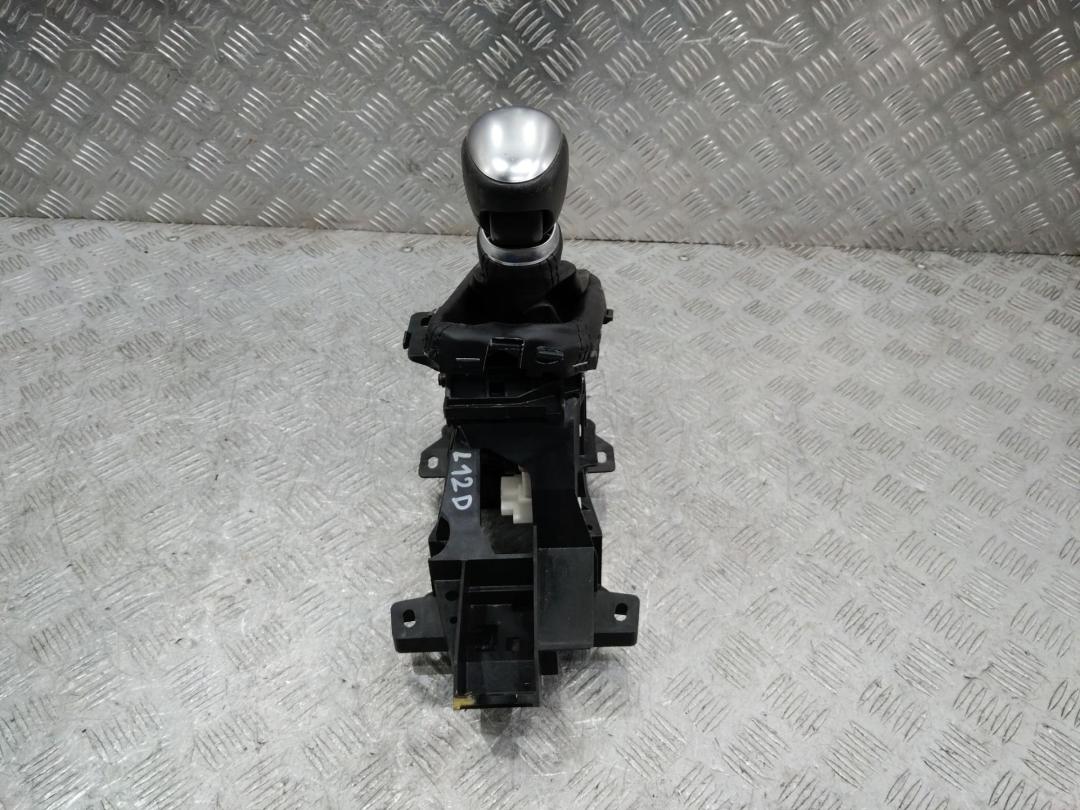 кулиса Toyota C-HR 1 поколение 2018, 75G591RHD - фото №1