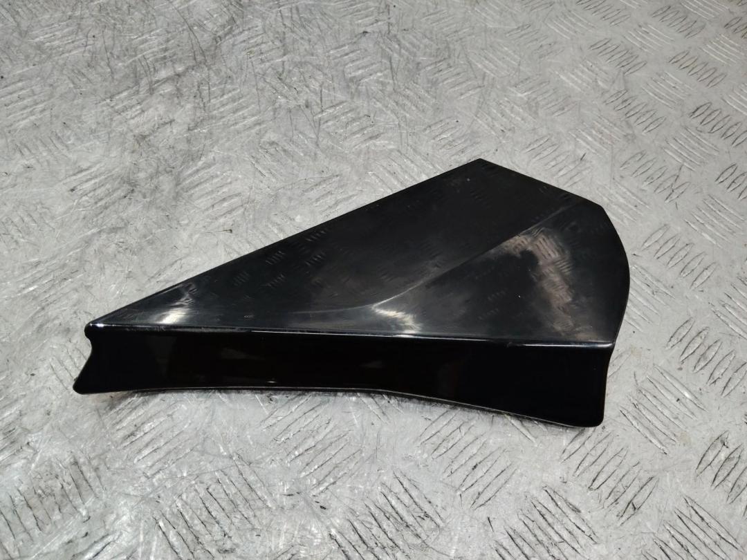 молдинг крыла Toyota C-HR 1 поколение 2018, 06MFU025004 - фото №1