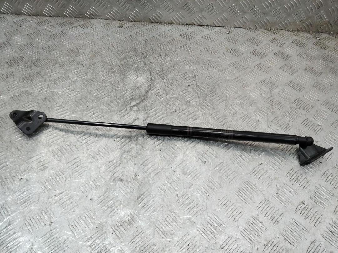 амортизатор крышки багажника (3-5 двери) Toyota C-HR 1 поколение 2018, 68960F4061 - фото №1