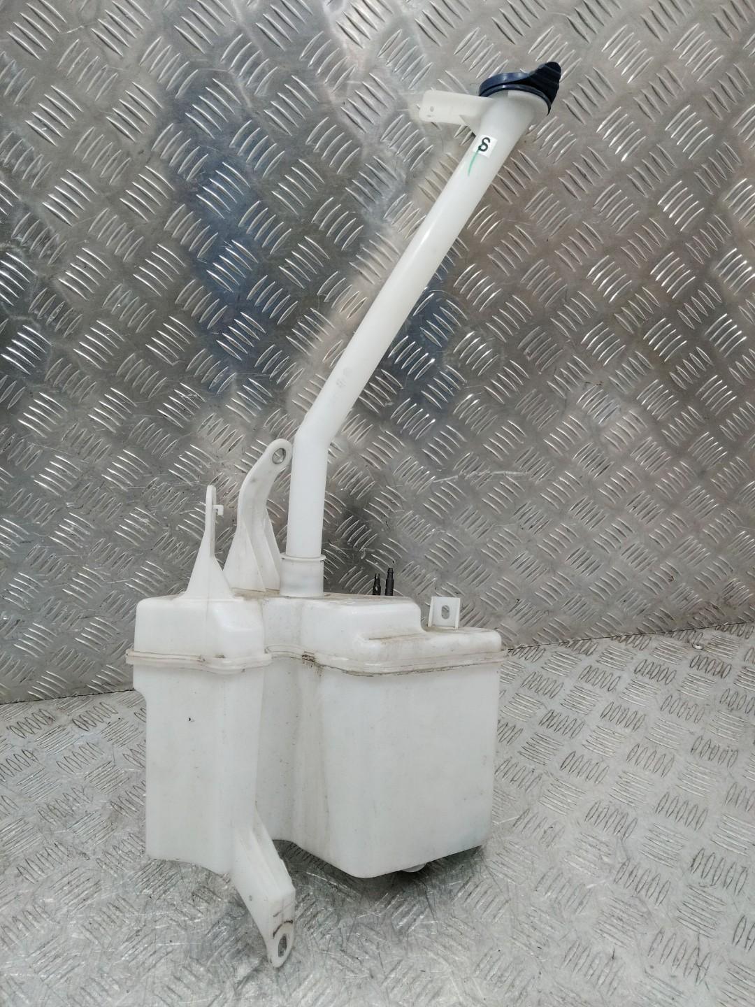 бачок омывателя Toyota C-HR 1 поколение 2018, 85310F4040 - фото №1