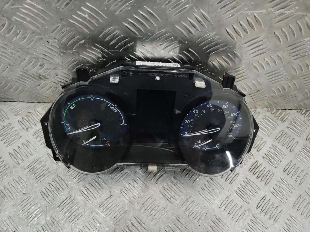 щиток приборов (приборная панель) Toyota C-HR 1 поколение 2018, 83800F4081 - фото №1