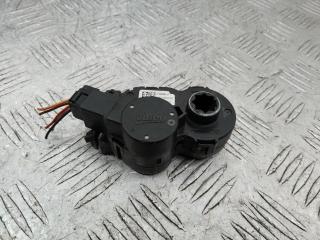 моторчик заслонки печки Renault Megane 4 поколение 2016, T32096B