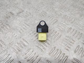 датчик удара Toyota C-HR 1 поколение 2018, 89831F4020