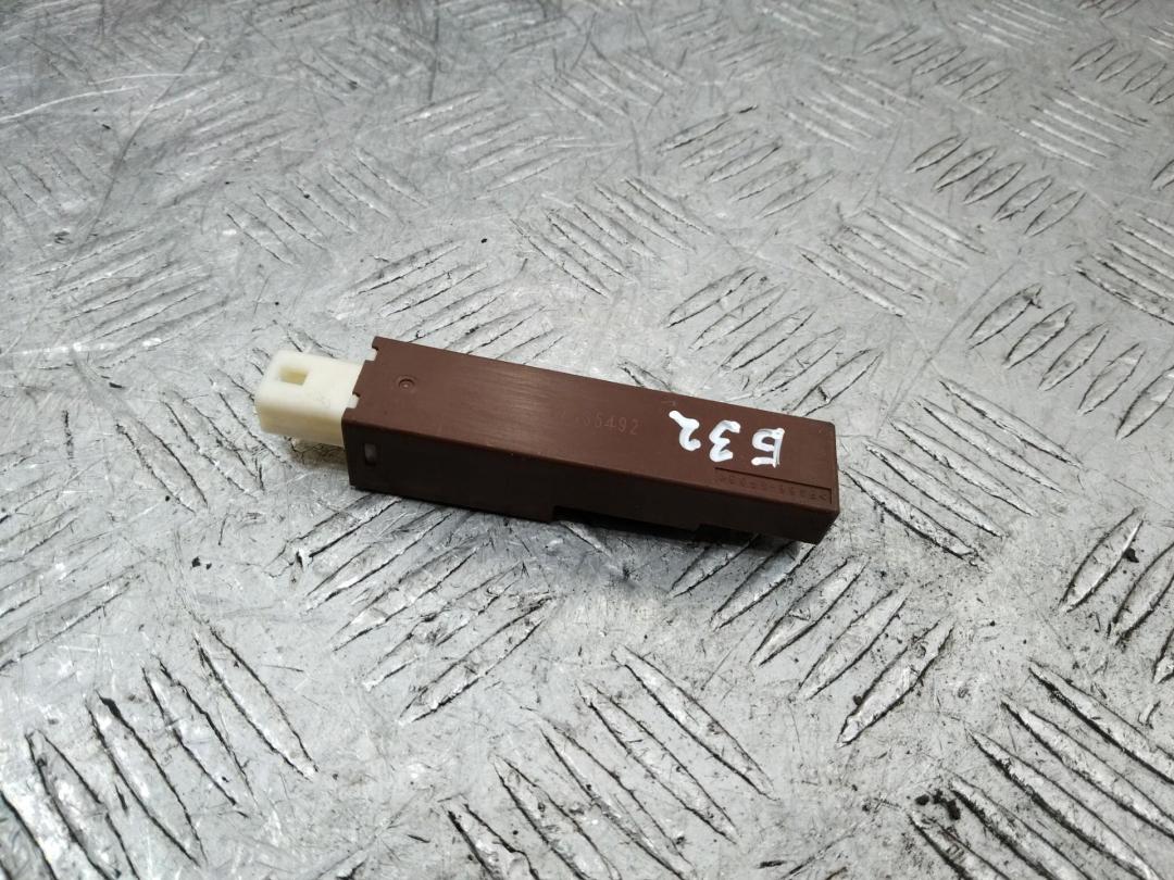 Антенна системы комфортного доступа Toyota C-HR 1 поколение 2018 - фото №1