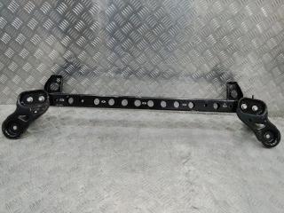 балка под радиатор Opel Insignia 2 поколение (B) 2017, 84316408